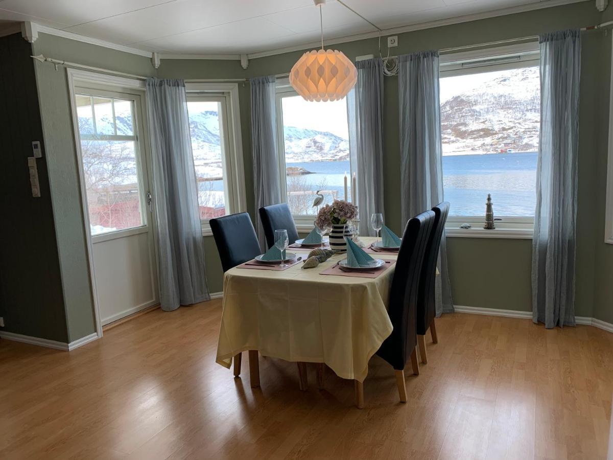 Kvaloya Apartment By The Sea Tromsø Esterno foto