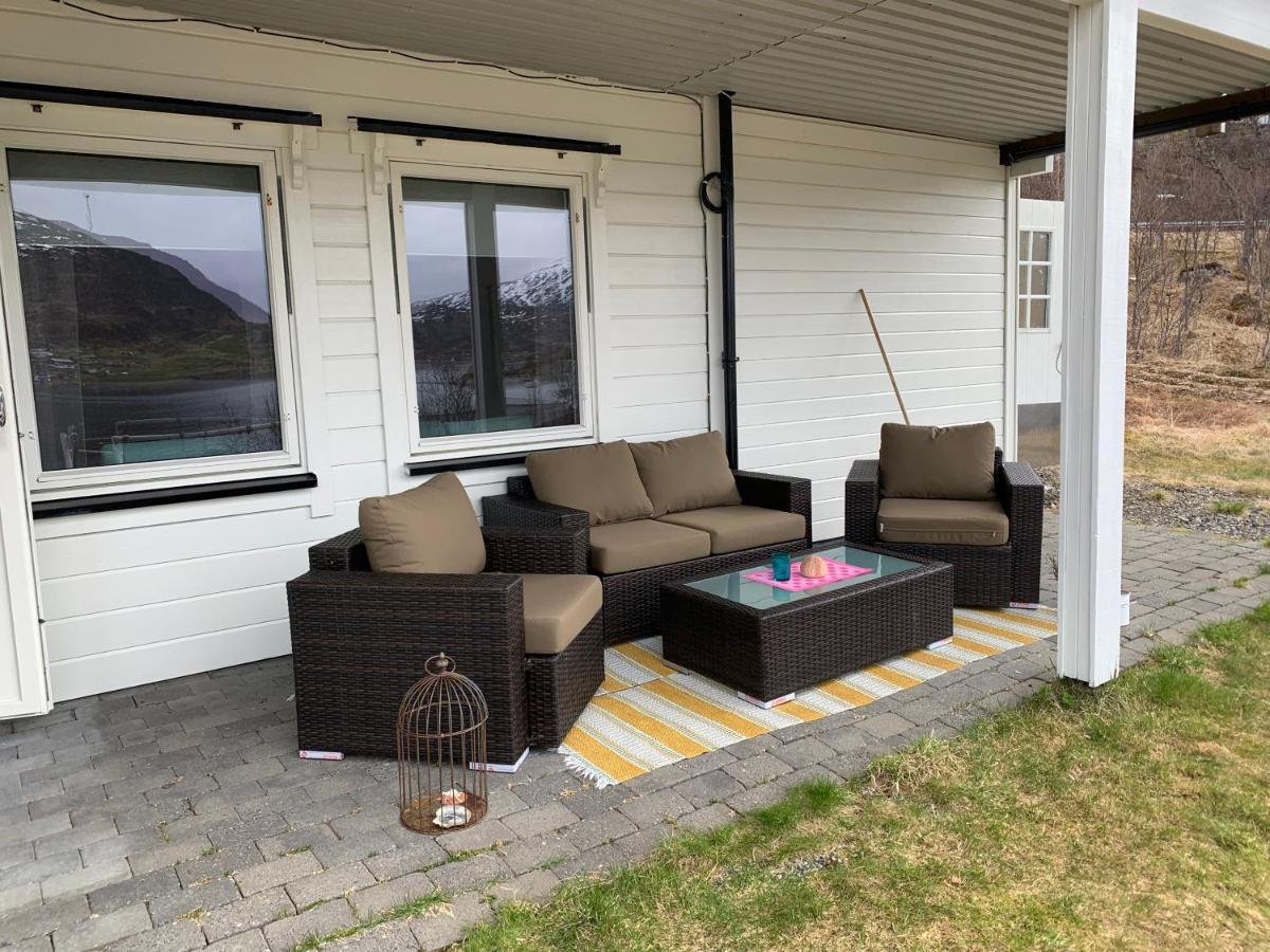 Kvaloya Apartment By The Sea Tromsø Esterno foto
